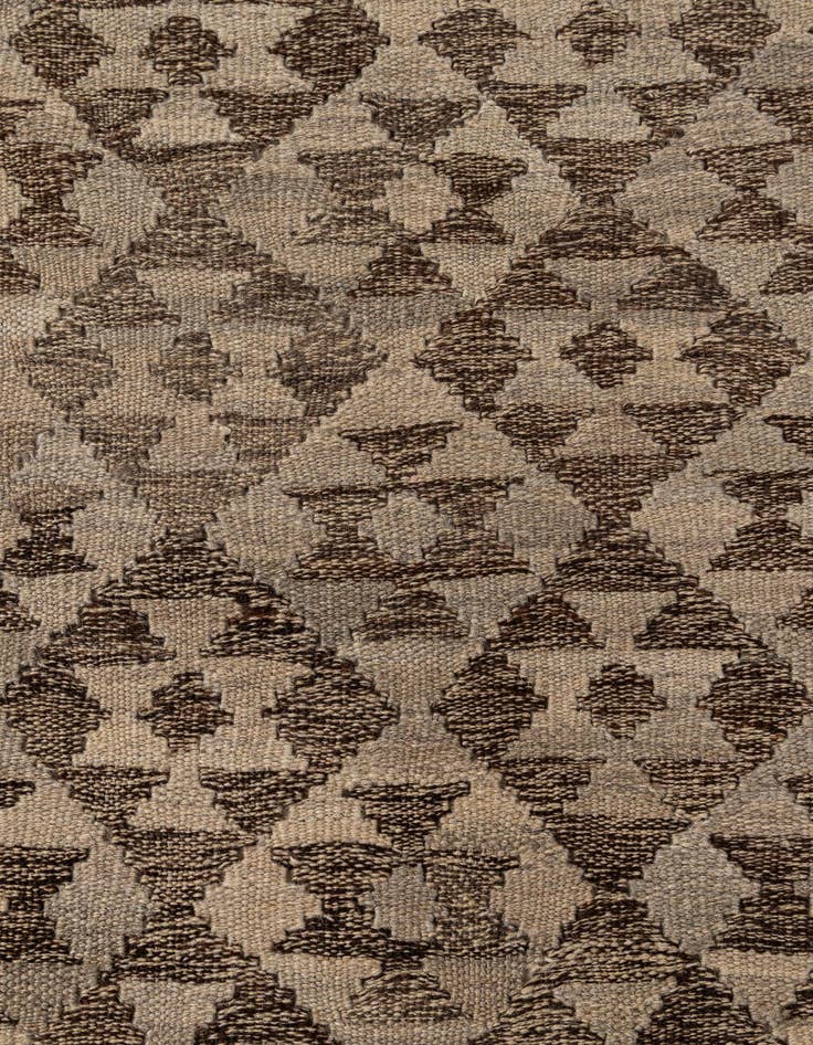 Detail image of 4' 2 x 6' 5  Hand Woven Kilim Maymana Wool Rug