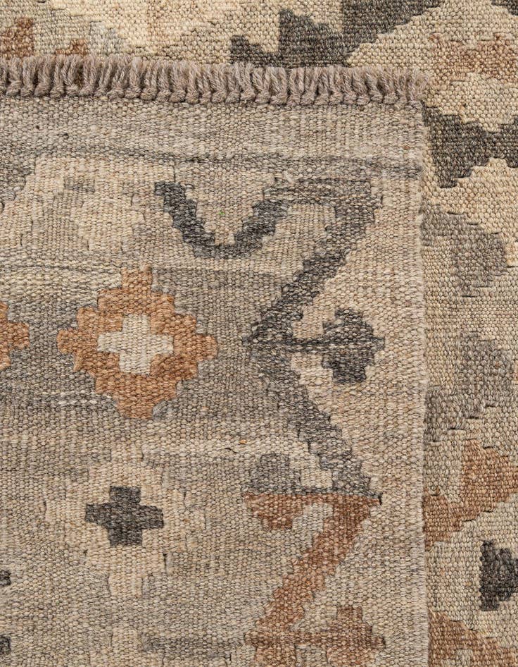 Detail image of 5' 1 x 6' 5  Hand Woven Kilim Maymana Wool Rug