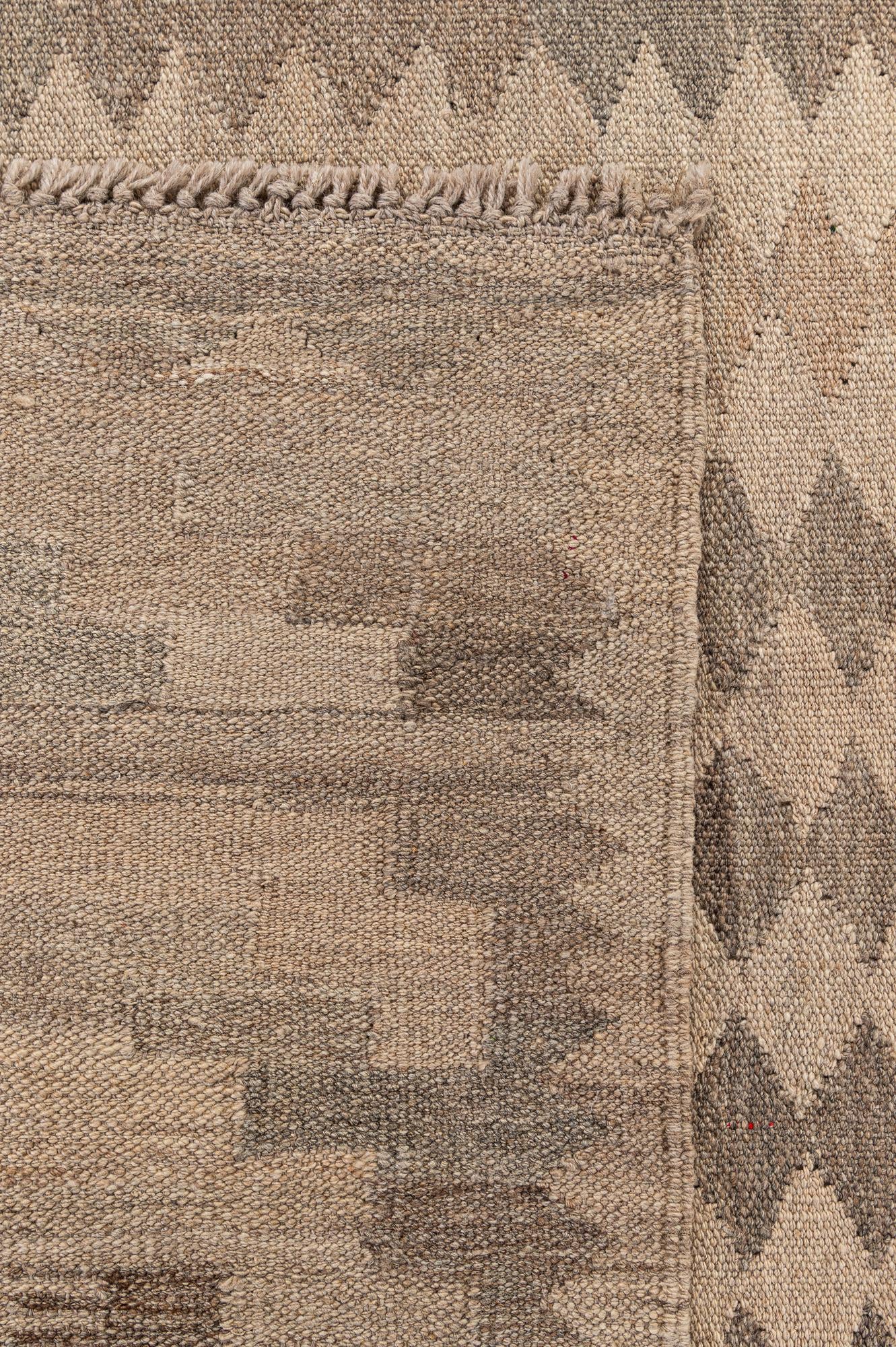 5' 1 x 6' 11 Hand Woven Kilim Maymana Wool Rug