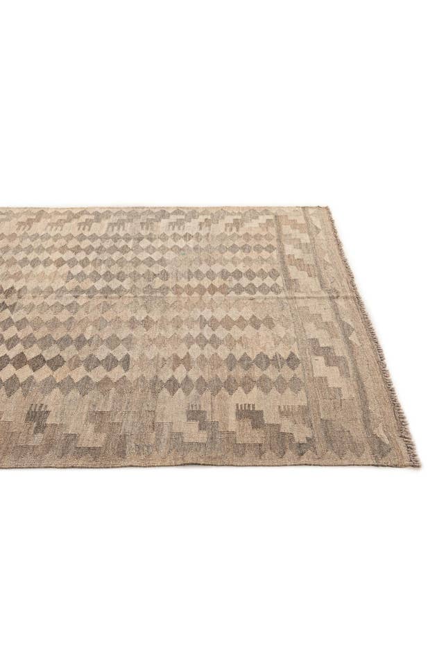 Detail image of 5' 1 x 6' 11 Hand Woven Kilim Maymana Wool Rug