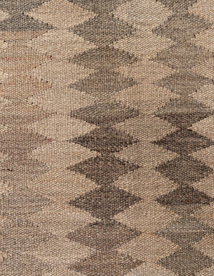 Detail image of 5' 1 x 6' 11  Hand Woven Kilim Maymana Wool Rug