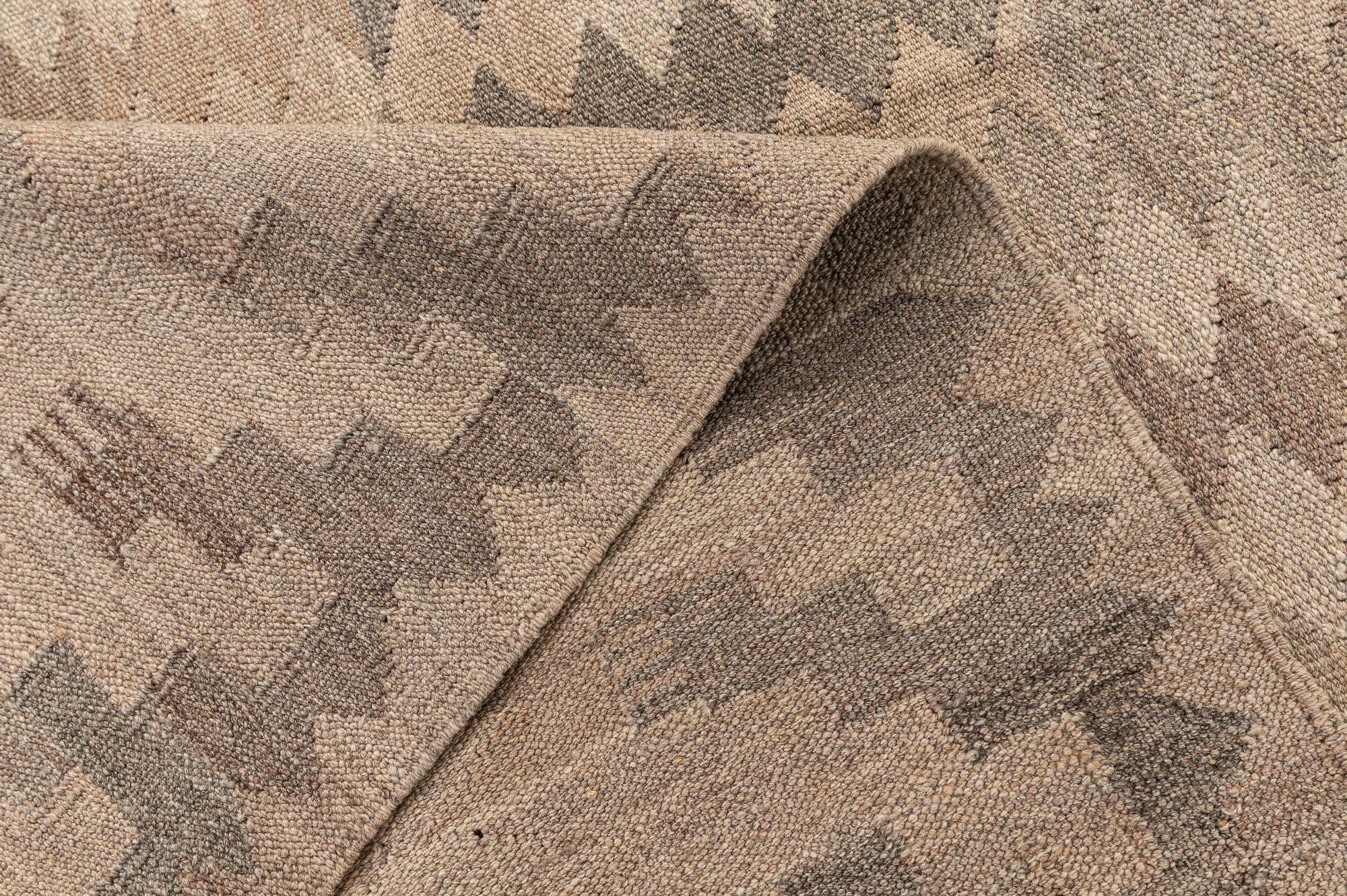 5' 1 x 6' 11 Hand Woven Kilim Maymana Wool Rug