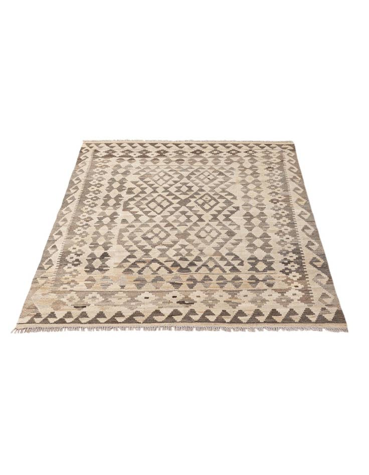 Detail image of 5' 1 x 6' 8 Hand Woven Kilim Maymana Wool Rug