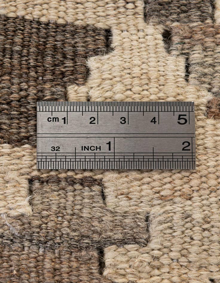 Detail image of 5' 1 x 6' 8  Hand Woven Kilim Maymana Wool Rug