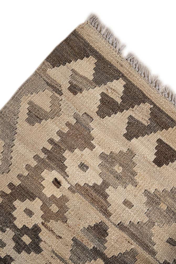 5' 1 x 6' 8 Hand Woven Kilim Maymana Wool Rug