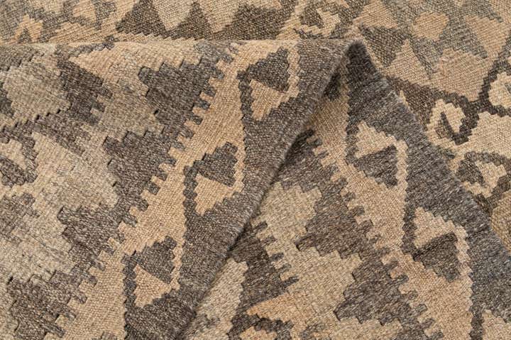 5' 3 x 7' 5 Hand Woven Kilim Maymana Wool Rug