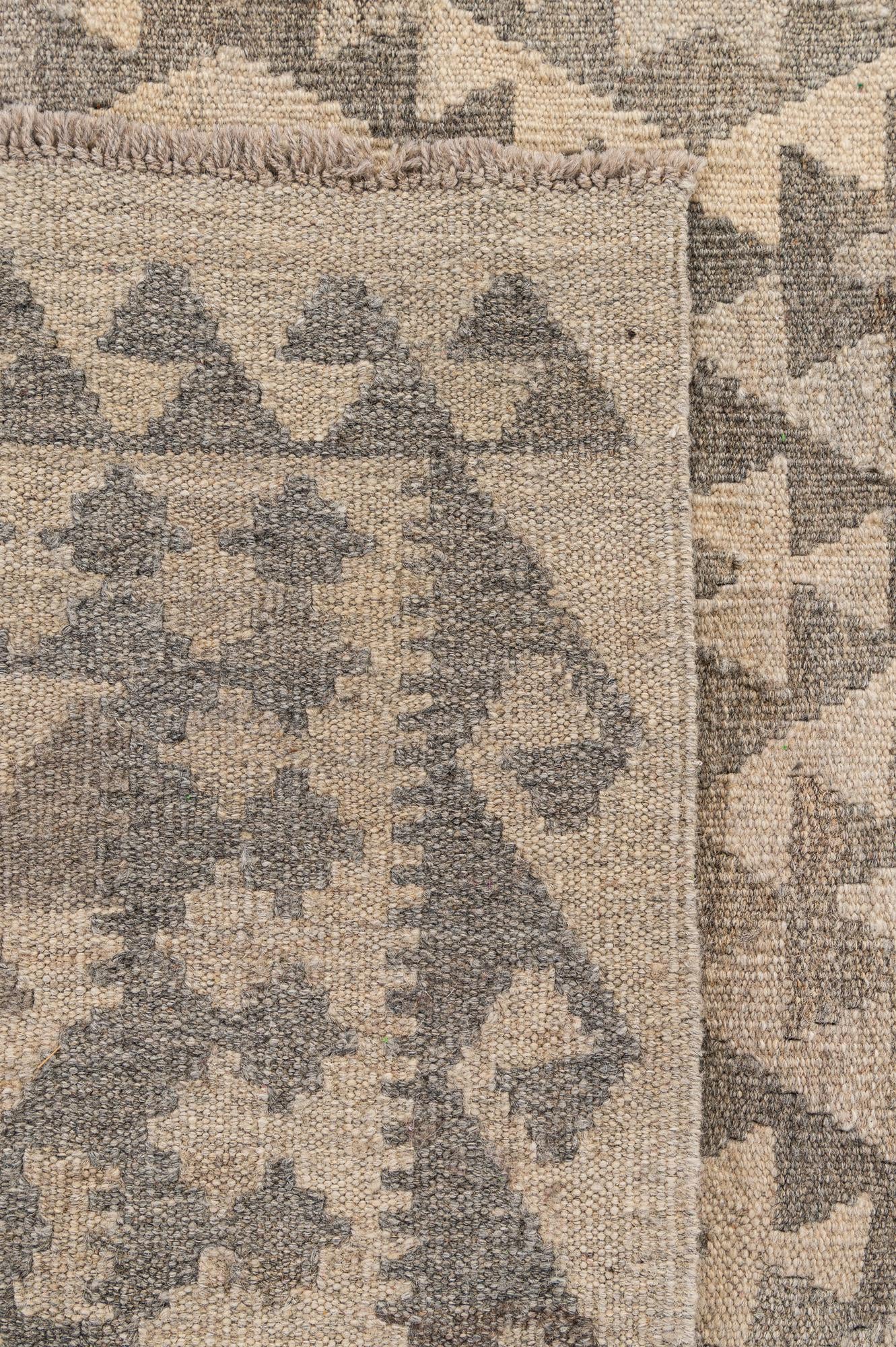 5' 9 x 7' Hand Woven Kilim Maymana Wool Rug