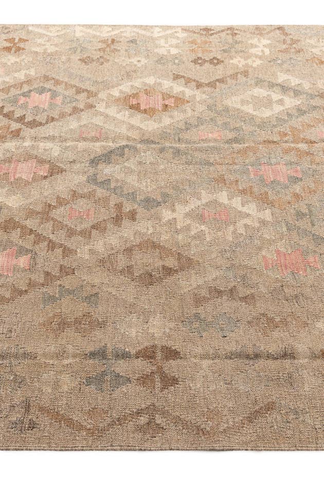 Detail image of 5' 10 x 7' 10 Hand Woven Kilim Maymana Wool Rug