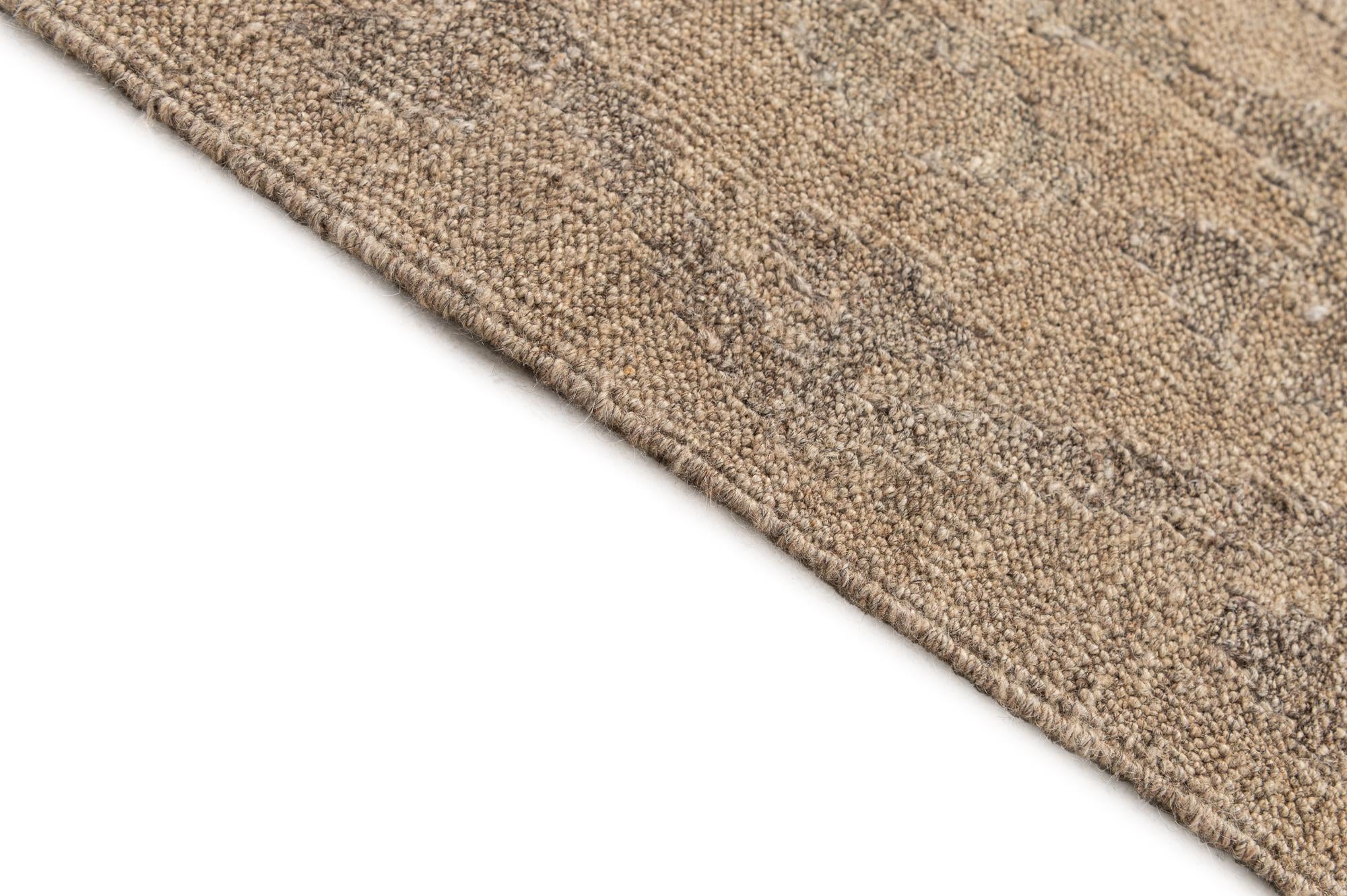 5' 10 x 7' 10 Hand Woven Kilim Maymana Wool Rug