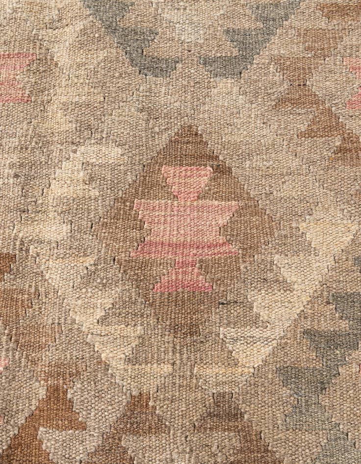 Detail image of 5' 10 x 7' 10  Hand Woven Kilim Maymana Wool Rug