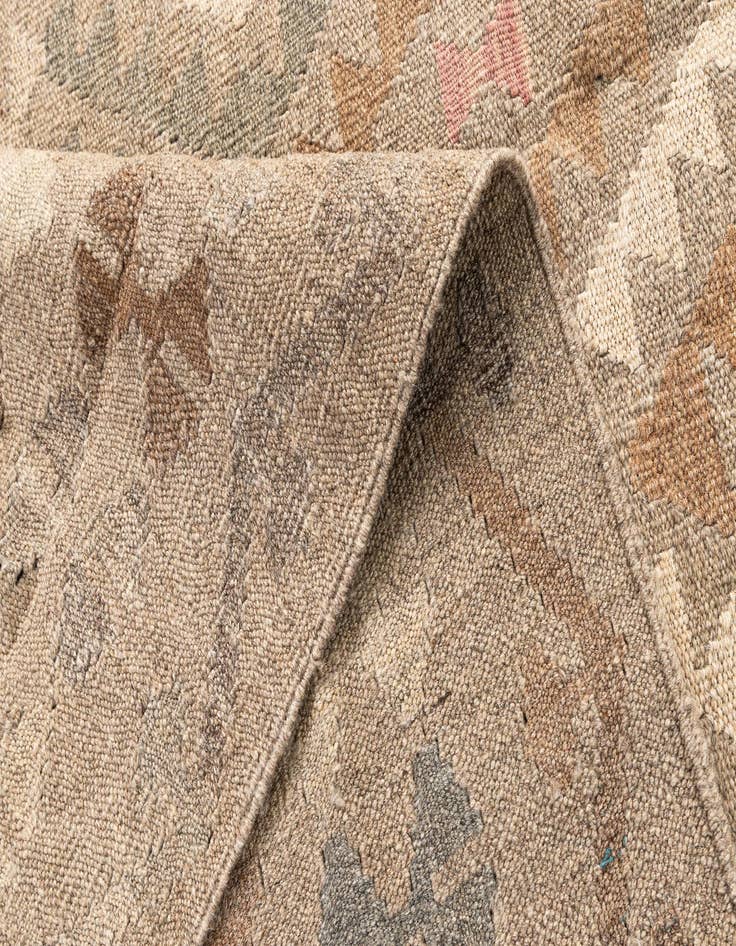 Detail image of 5' 10 x 7' 10  Hand Woven Kilim Maymana Wool Rug