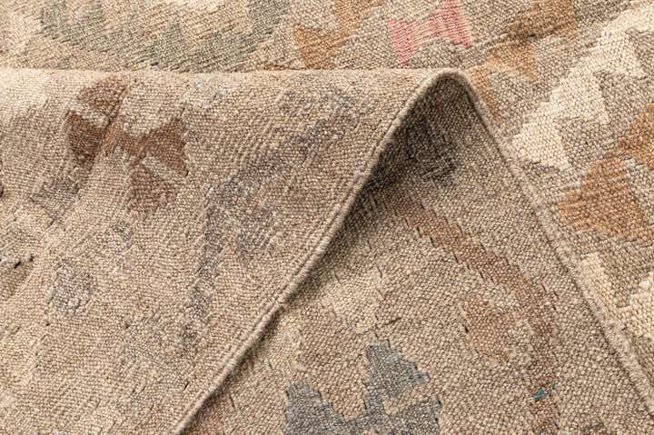 5' 10 x 7' 10 Hand Woven Kilim Maymana Wool Rug