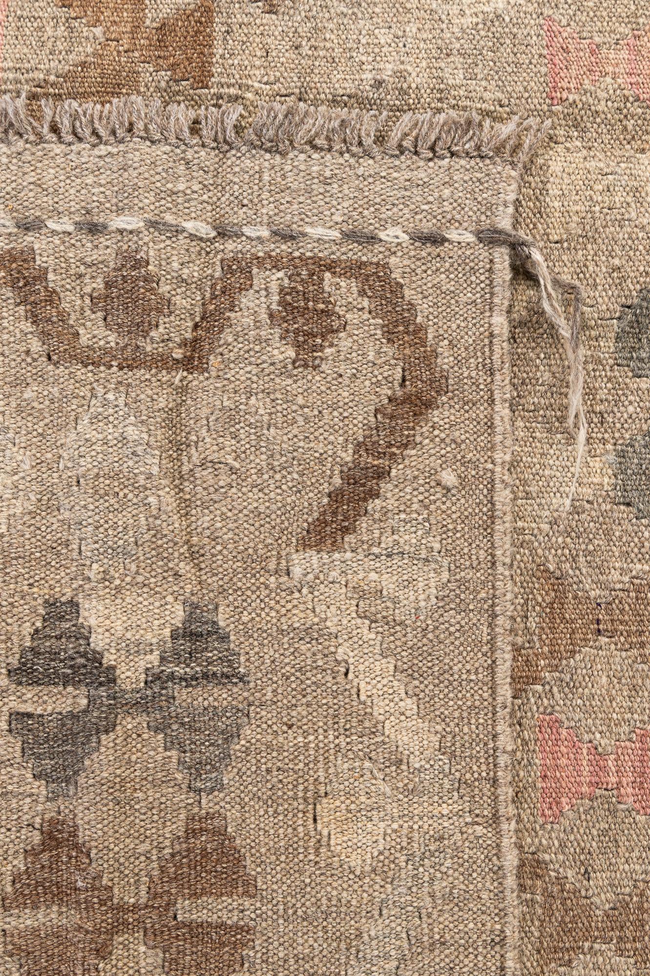 5' 10 x 7' 10 Hand Woven Kilim Maymana Wool Rug