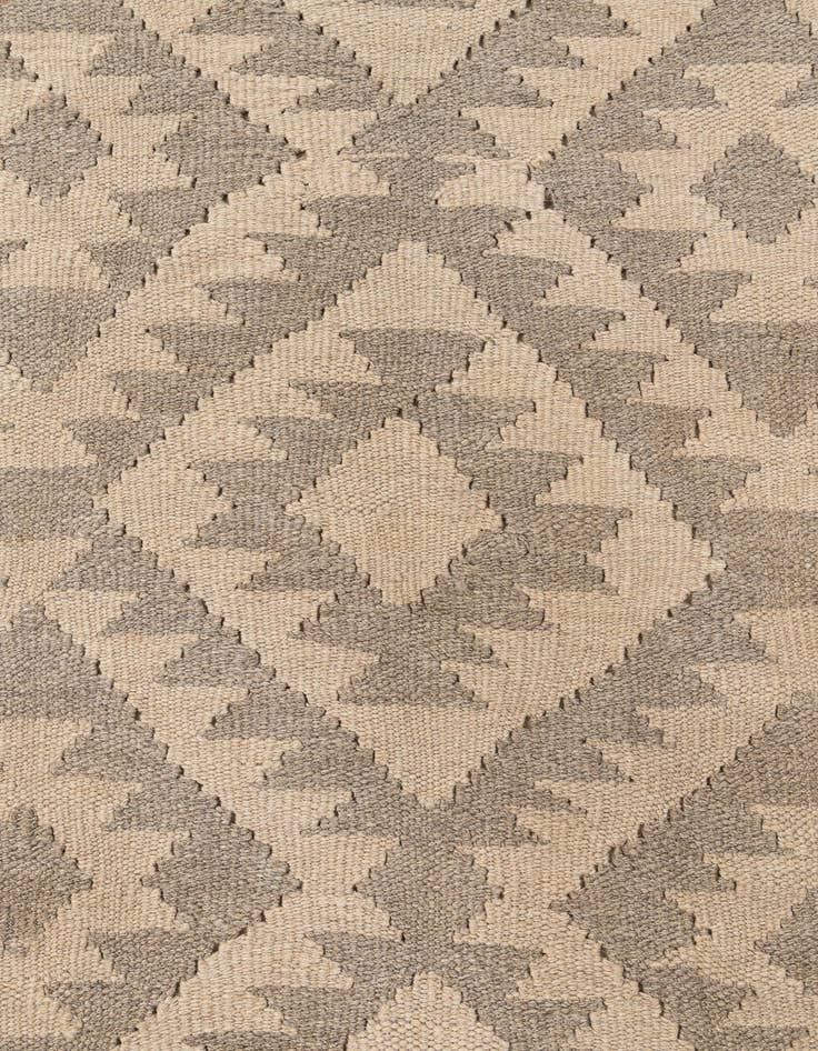 Detail image of 6' 2 x 9' 1  Hand Woven Kilim Maymana Wool Rug