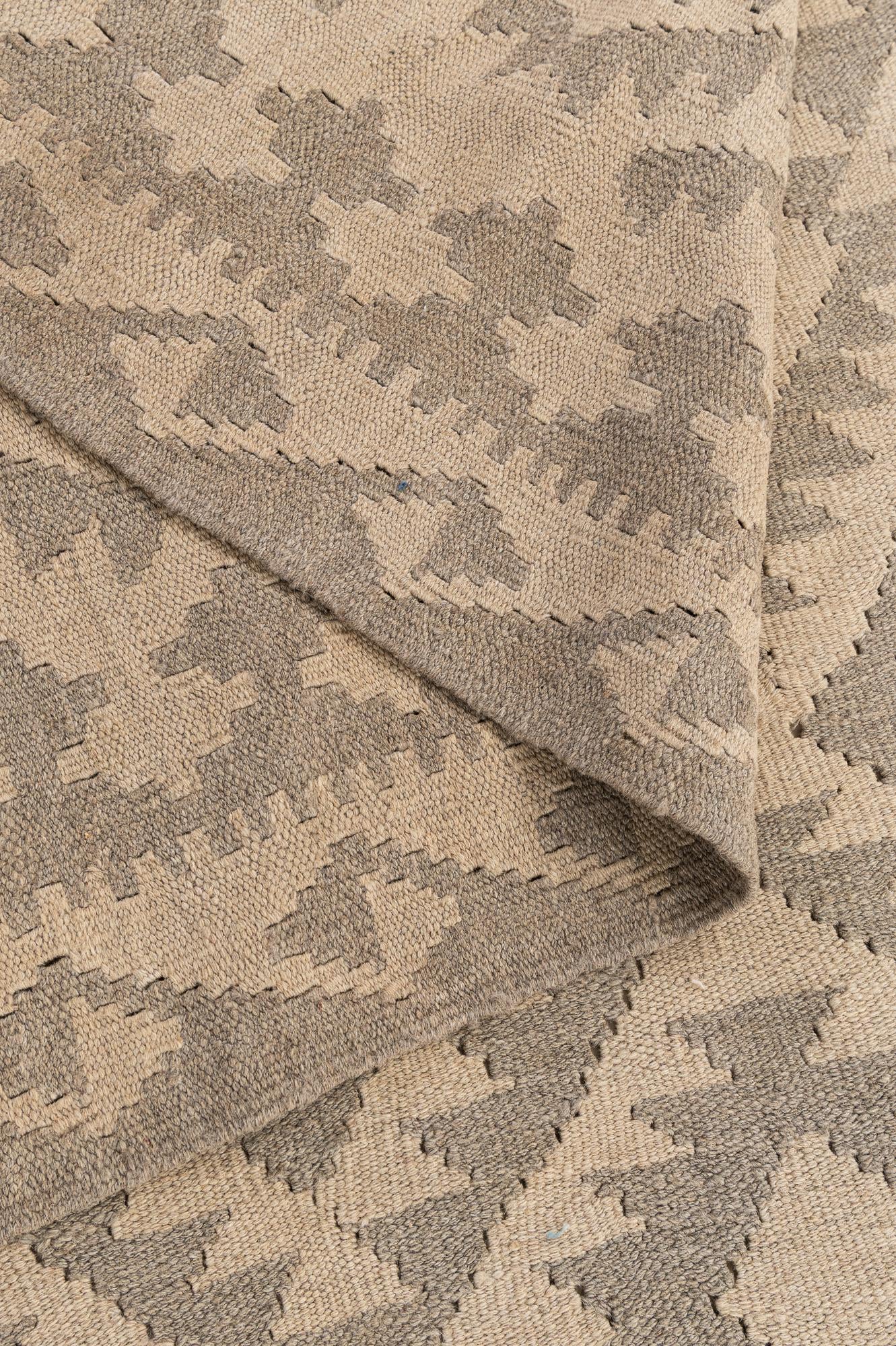 6' 2 x 9' 1 Hand Woven Kilim Maymana Wool Rug