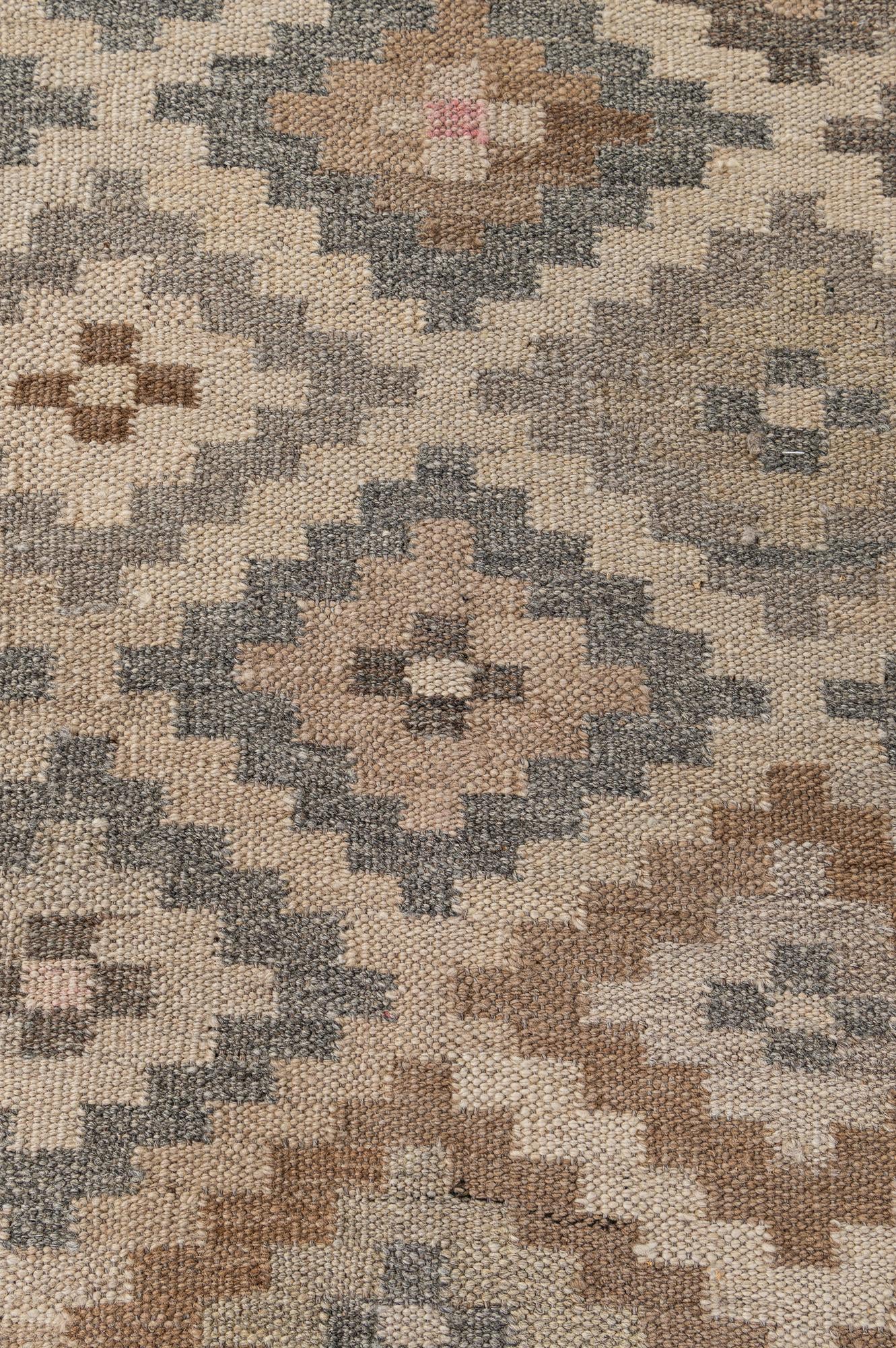 6' 3 x 9' 8 Hand Woven Kilim Maymana Wool Rug