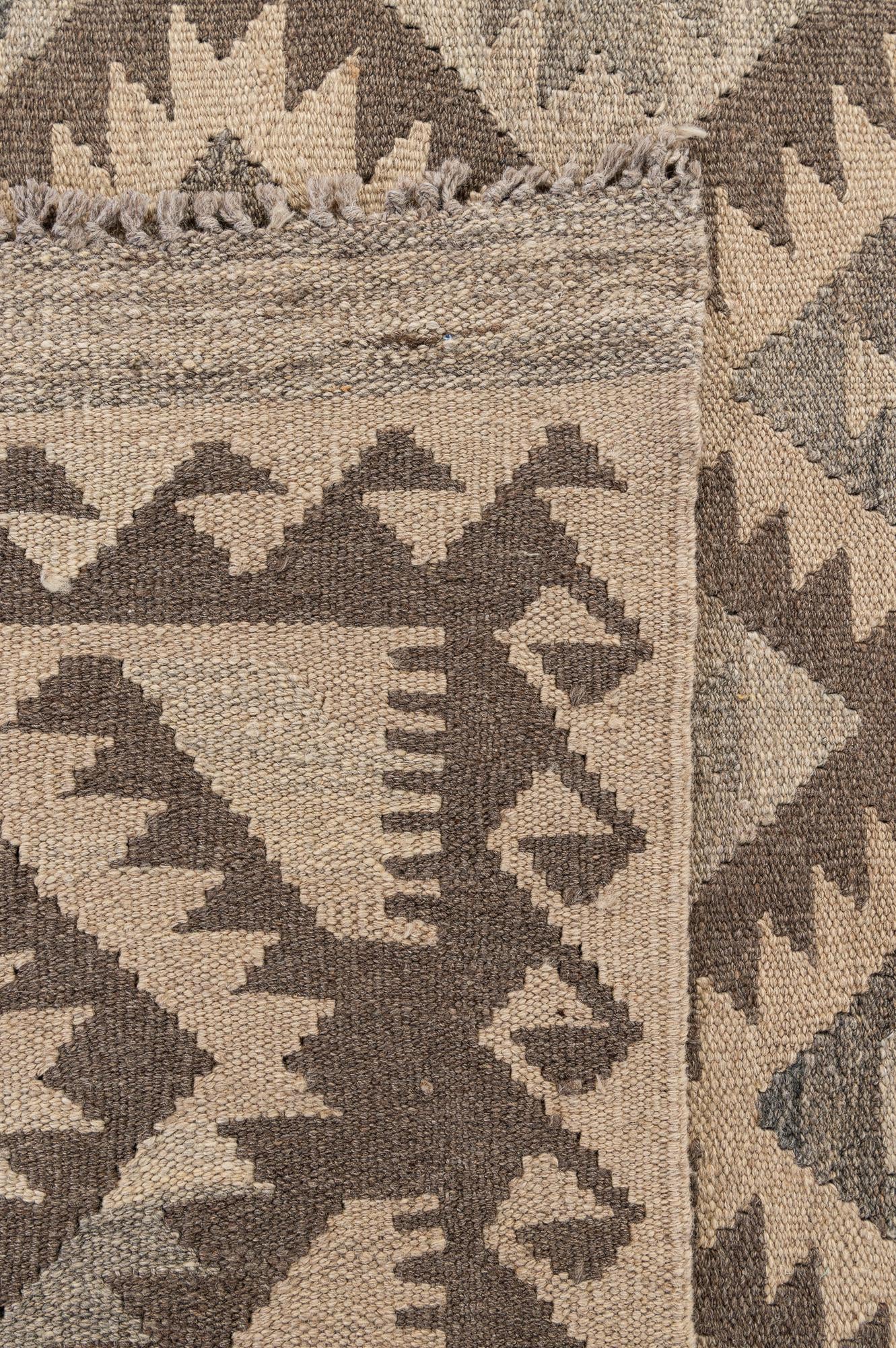 6' 5 x 9' 8 Hand Woven Kilim Maymana Wool Rug