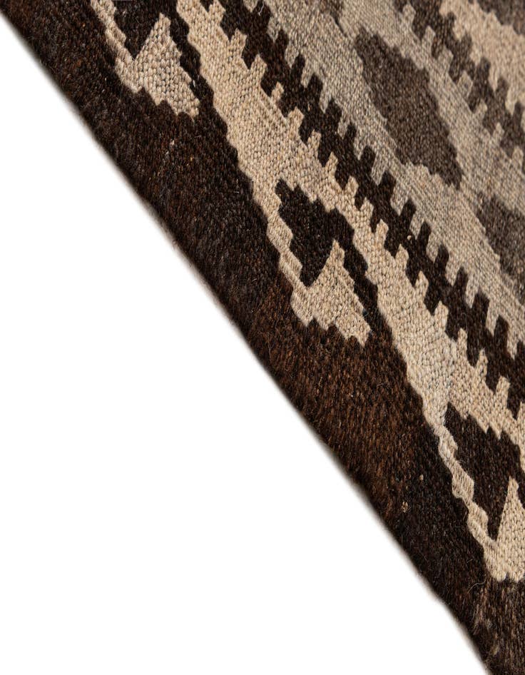 Detail image of 6' 3 x 9' 8  Hand Woven Kilim Maymana Wool Rug