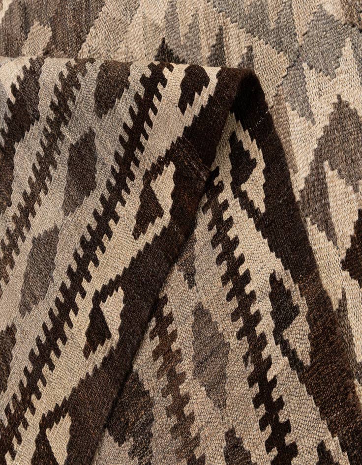 Detail image of 6' 3 x 9' 8  Hand Woven Kilim Maymana Wool Rug