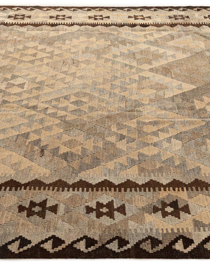 Detail image of 6' 6 x 9' 4 Hand Woven Kilim Maymana Wool Rug