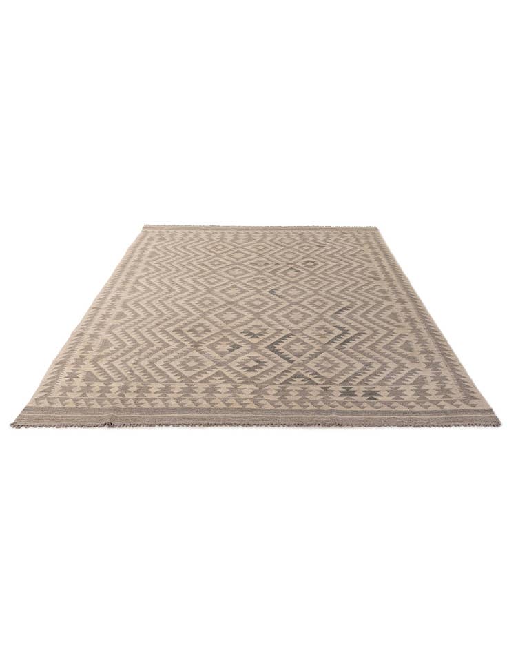 Detail image of 6' 8 x 9' 9 Hand Woven Kilim Maymana Wool Rug