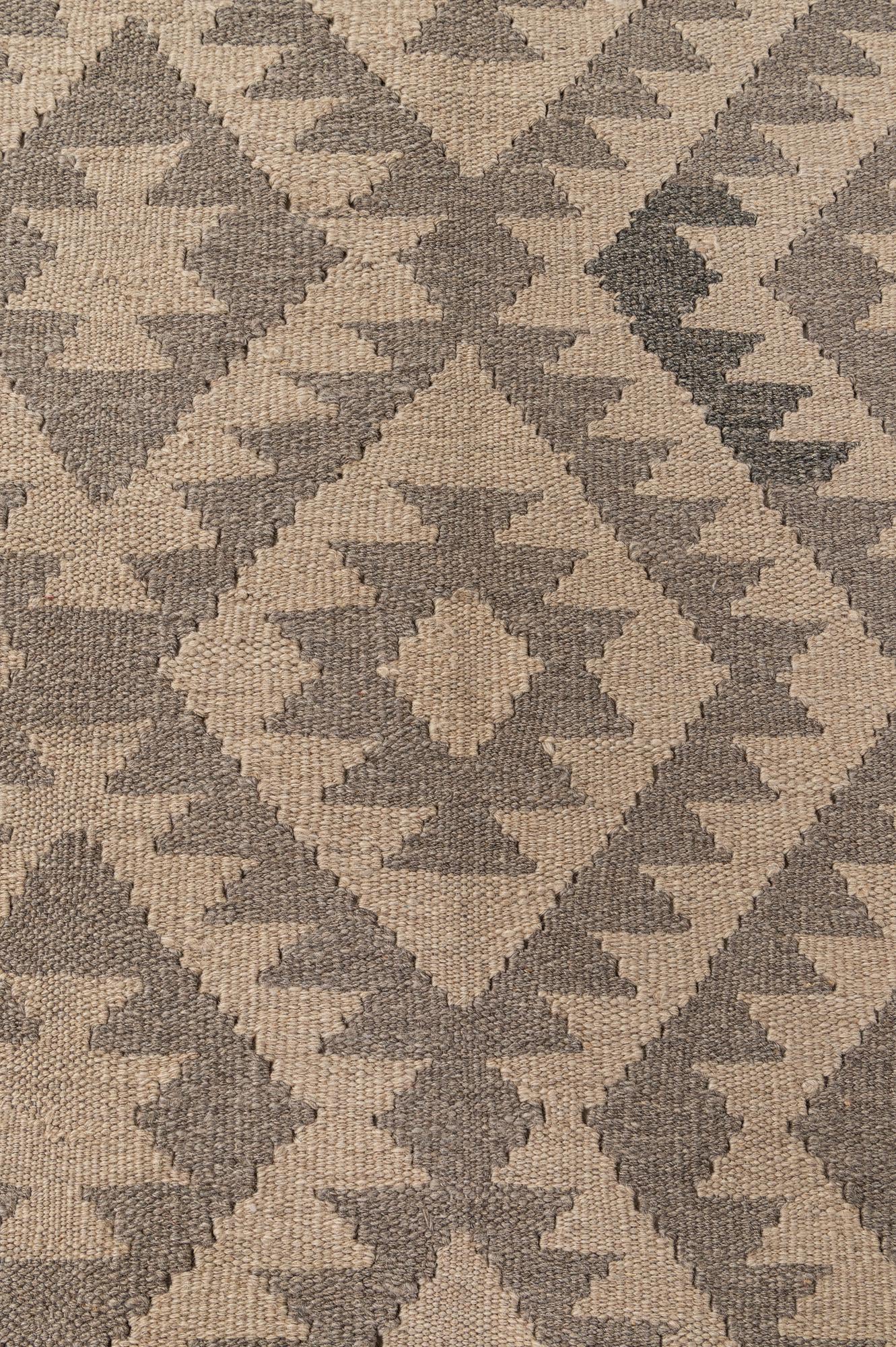 6' 8 x 9' 9 Hand Woven Kilim Maymana Wool Rug