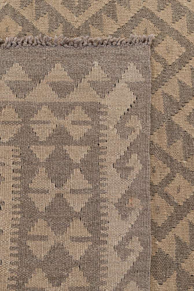 6' 8 x 9' 7 Hand Woven Kilim Maymana Wool Rug