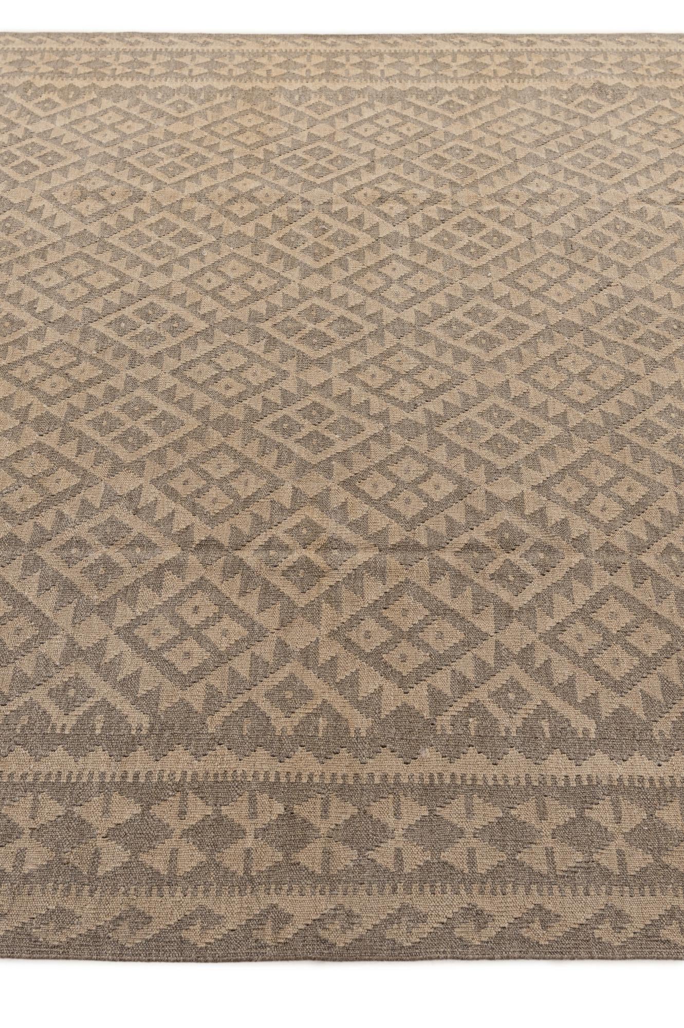 6' 8 x 9' 7 Hand Woven Kilim Maymana Wool Rug