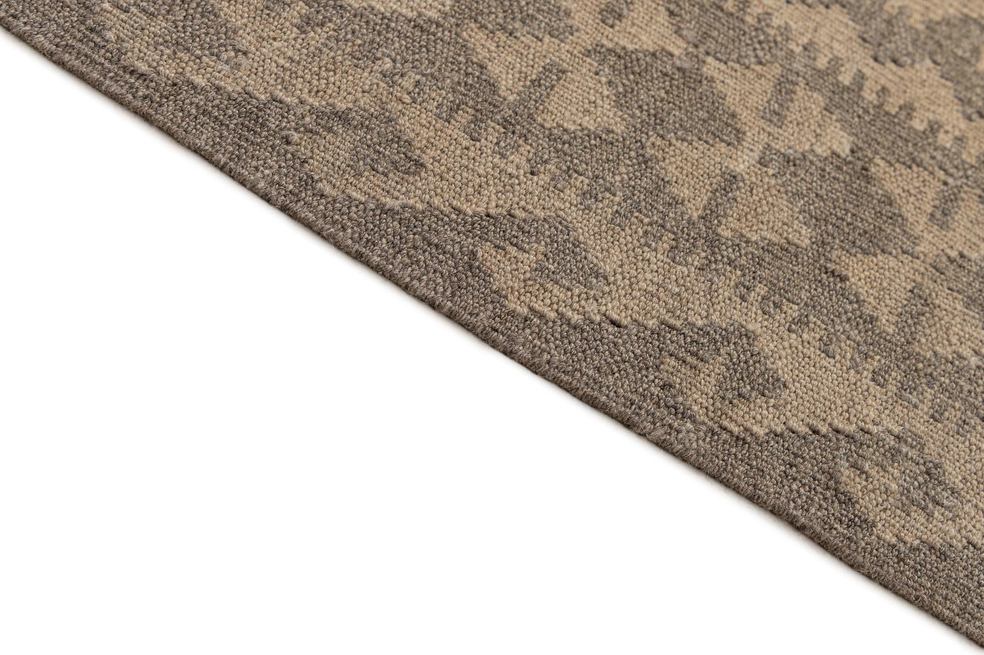6' 8 x 9' 7 Hand Woven Kilim Maymana Wool Rug