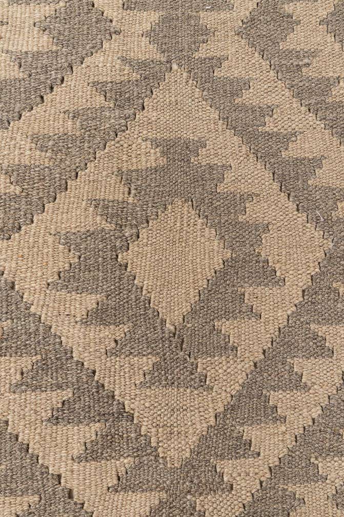 6' 6 x 9' 9 Hand Woven Kilim Maymana Wool Rug