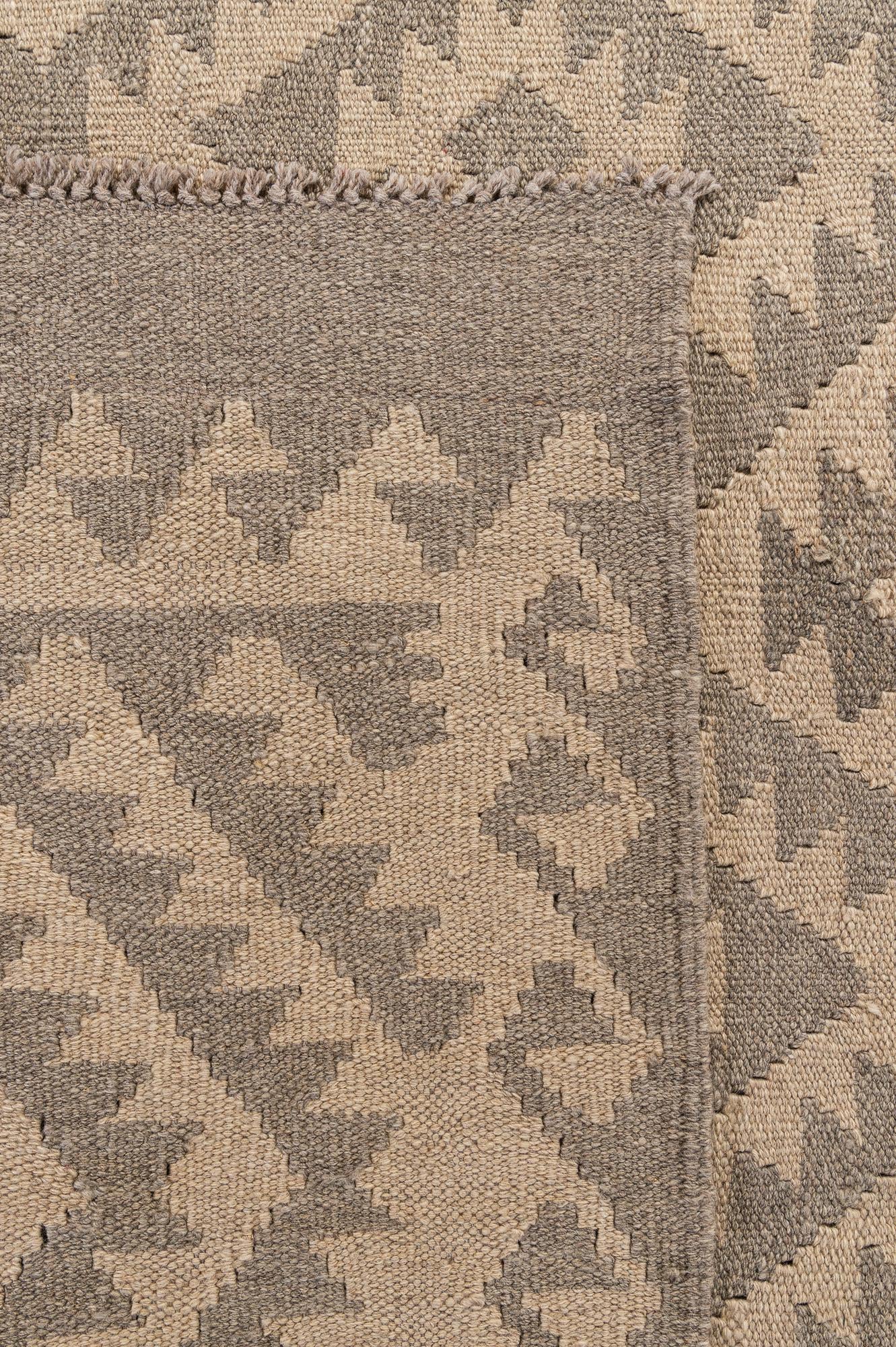 6' 6 x 9' 9 Hand Woven Kilim Maymana Wool Rug