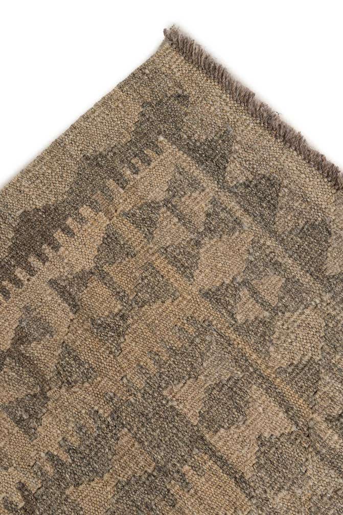 6' 8 x 9' 5 Hand Woven Kilim Maymana Wool Rug