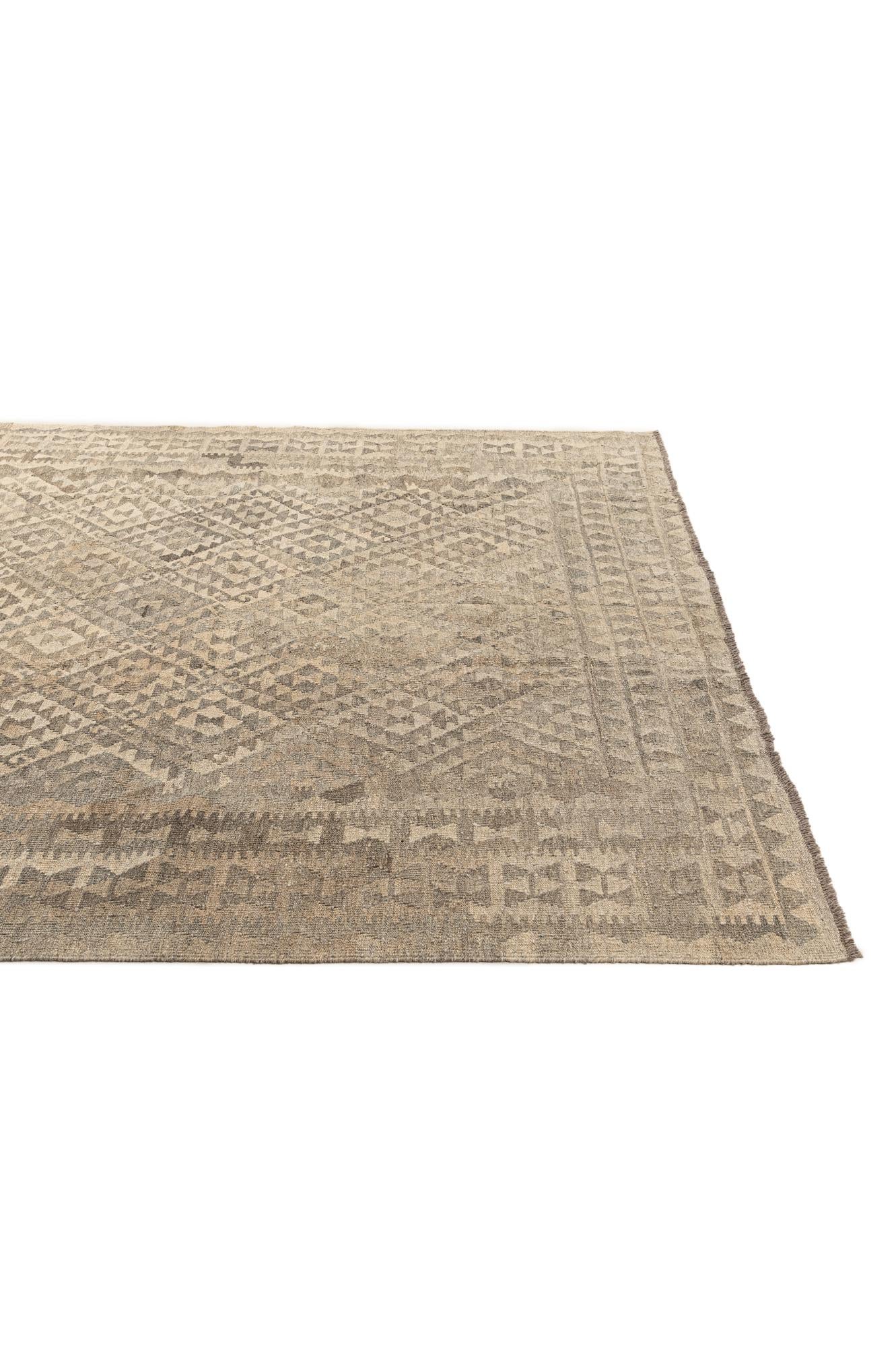 6' 8 x 9' 5 Hand Woven Kilim Maymana Wool Rug