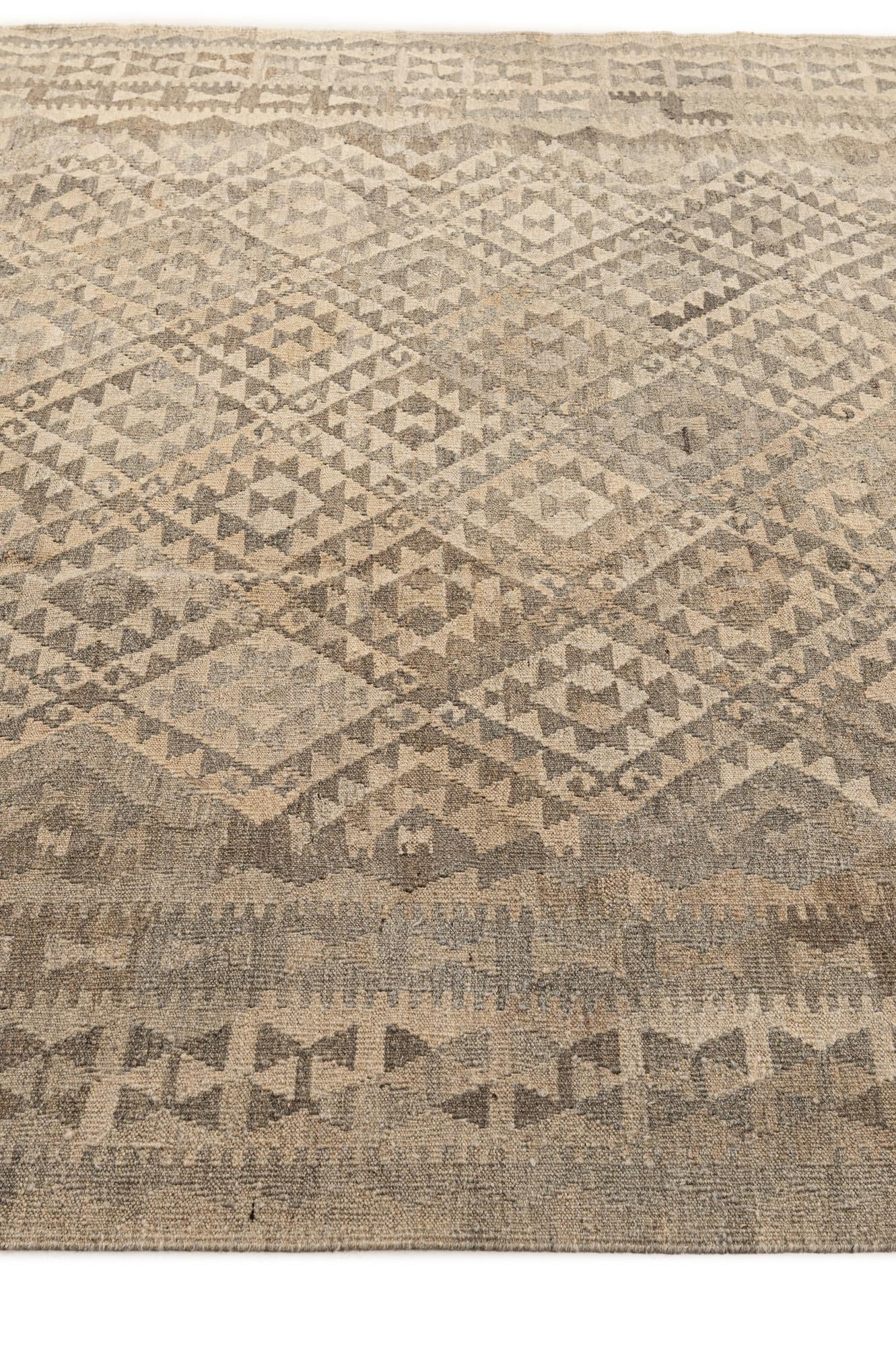 6' 8 x 9' 5 Hand Woven Kilim Maymana Wool Rug