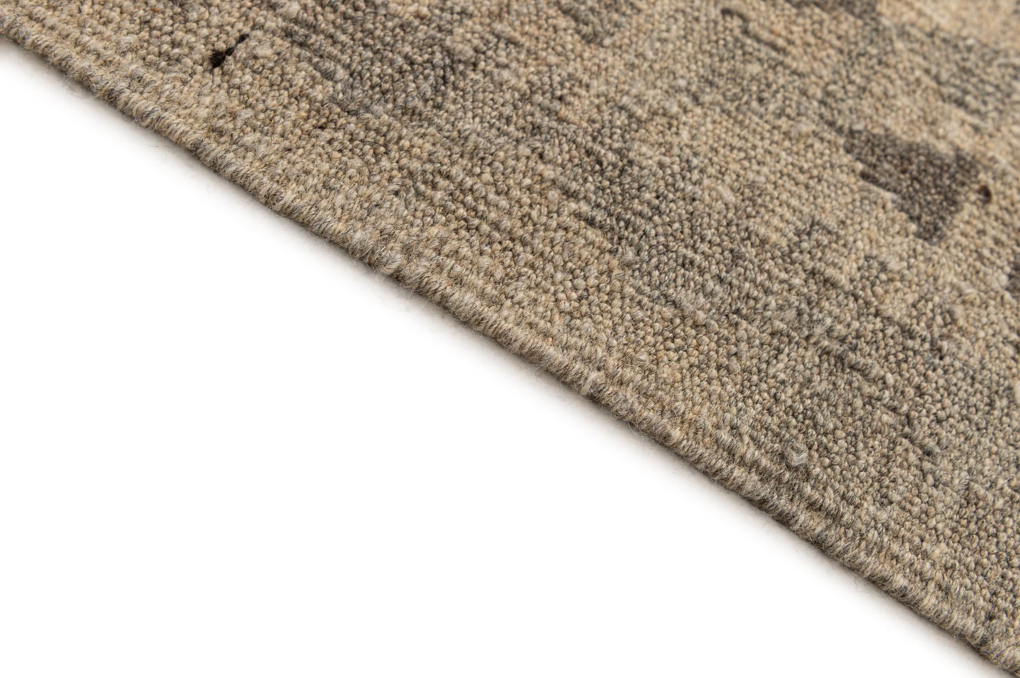 6' 8 x 9' 5 Hand Woven Kilim Maymana Wool Rug