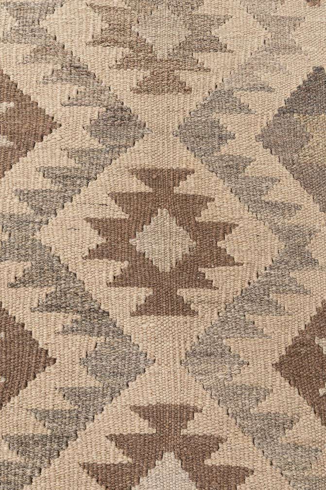 6' 5 x 9' 10 Hand Woven Kilim Maymana Wool Rug