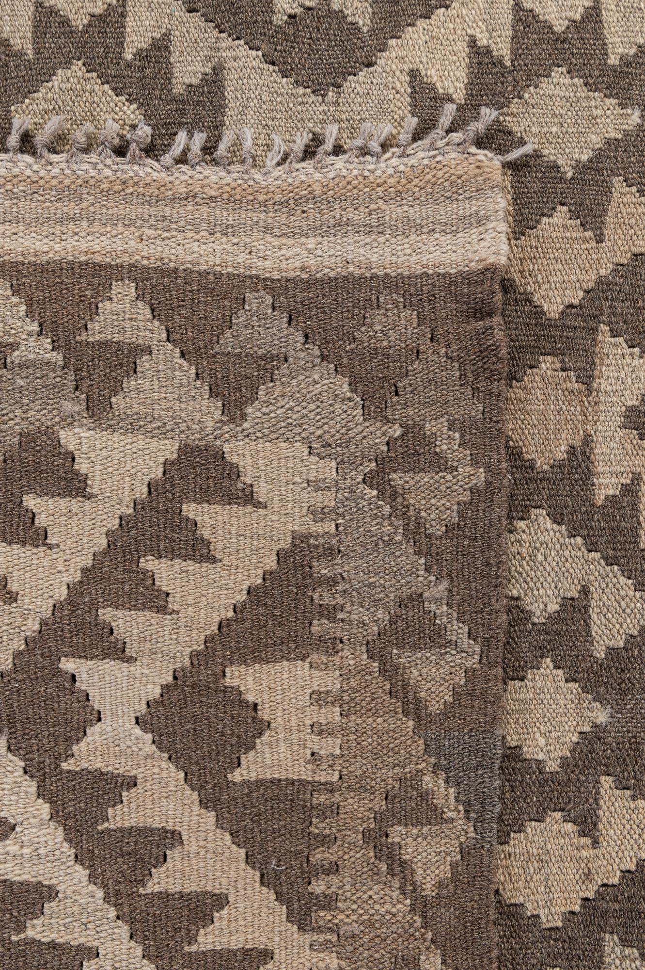 6' 6 x 10' Hand Woven Kilim Maymana Wool Rug