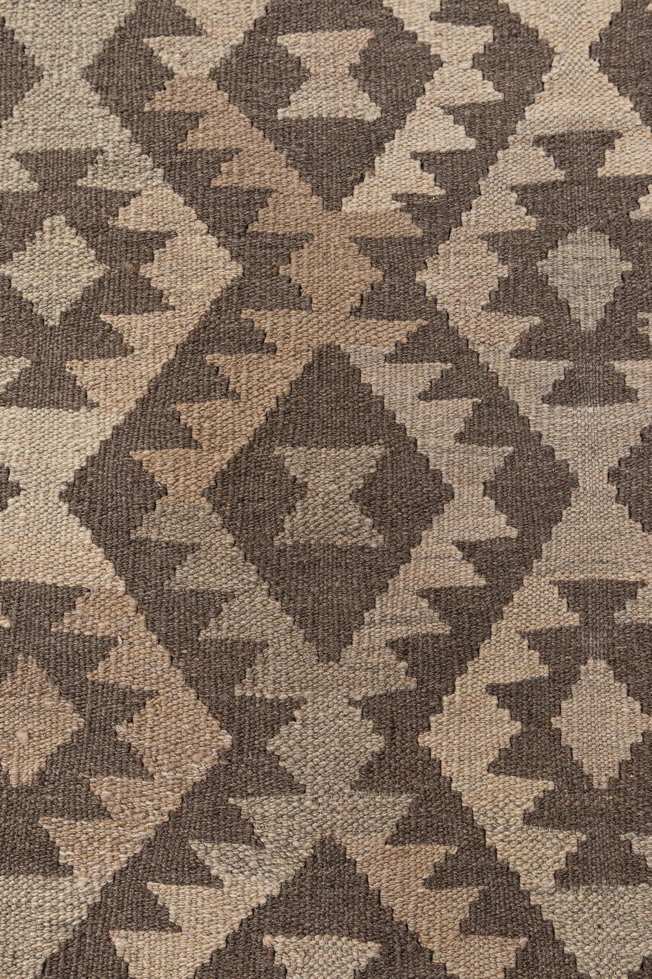 6' 6 x 10' Hand Woven Kilim Maymana Wool Rug