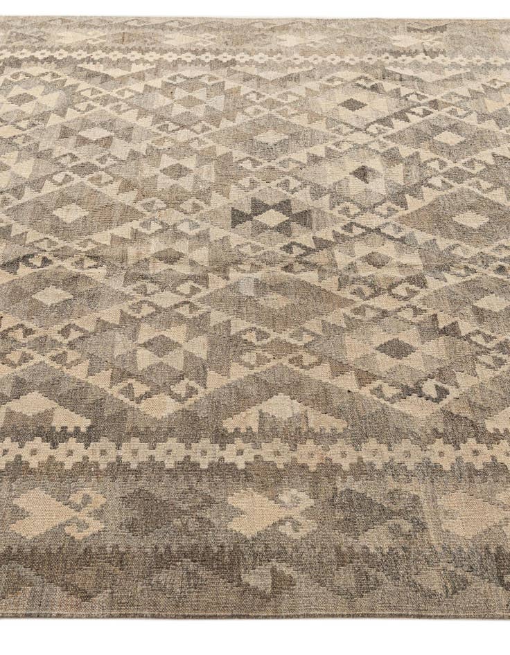 Detail image of 6' 10 x 9' 7  Hand Woven Kilim Maymana Wool Rug