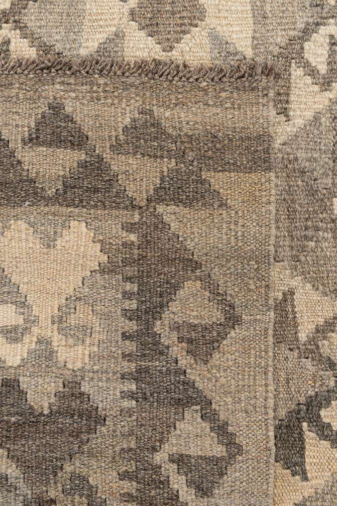 6' 10 x 9' 7 Hand Woven Kilim Maymana Wool Rug