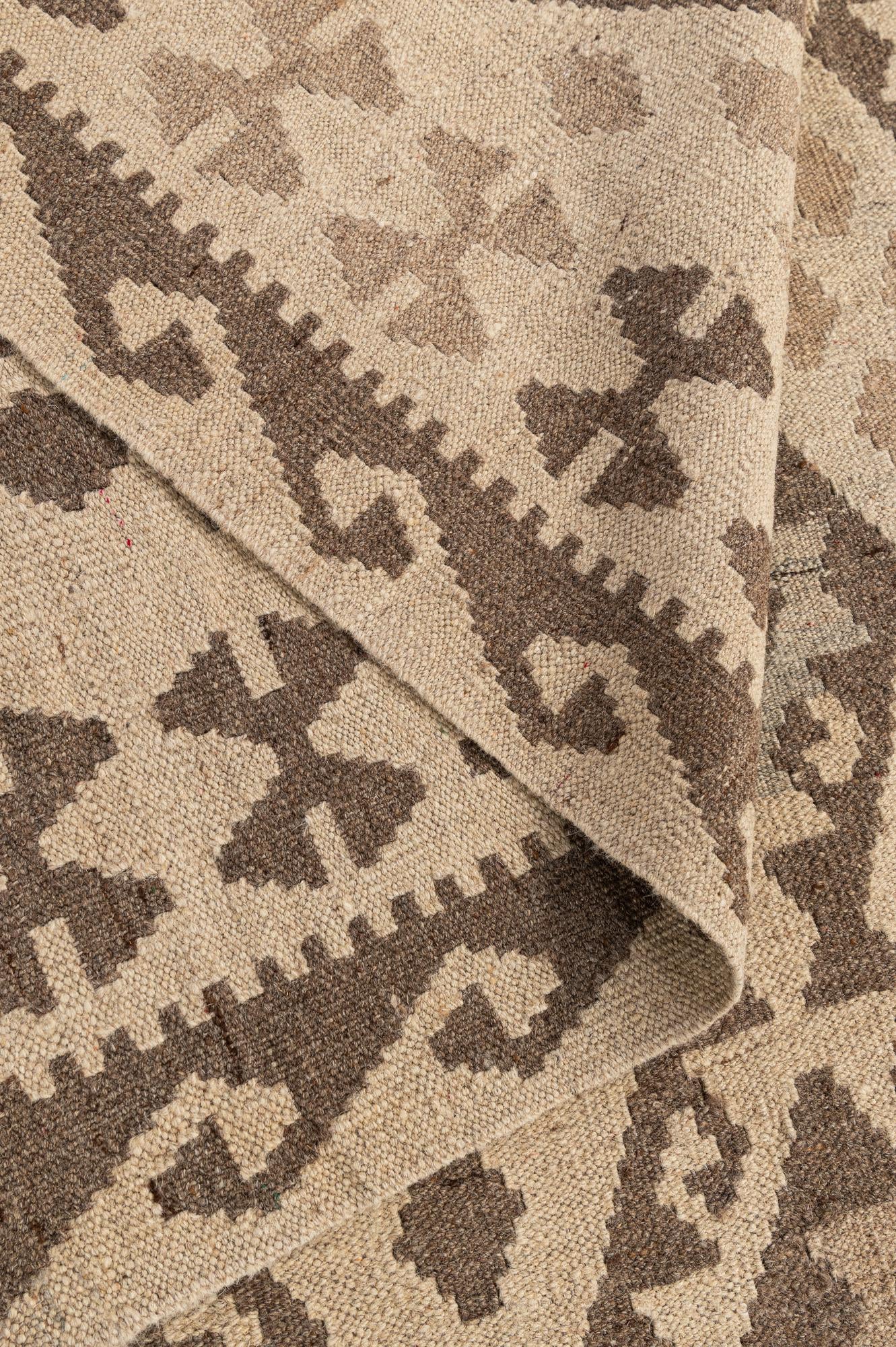 6' 10 x 9' 9 Hand Woven Kilim Maymana Wool Rug