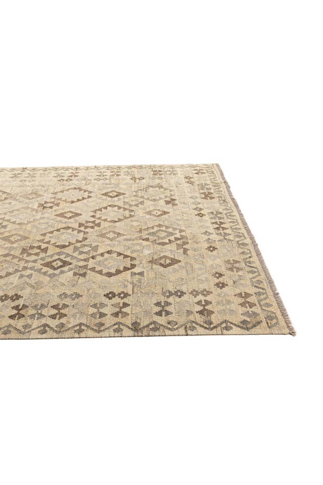 Detail image of 6' 10 x 9' 11 Hand Woven Kilim Maymana Wool Rug