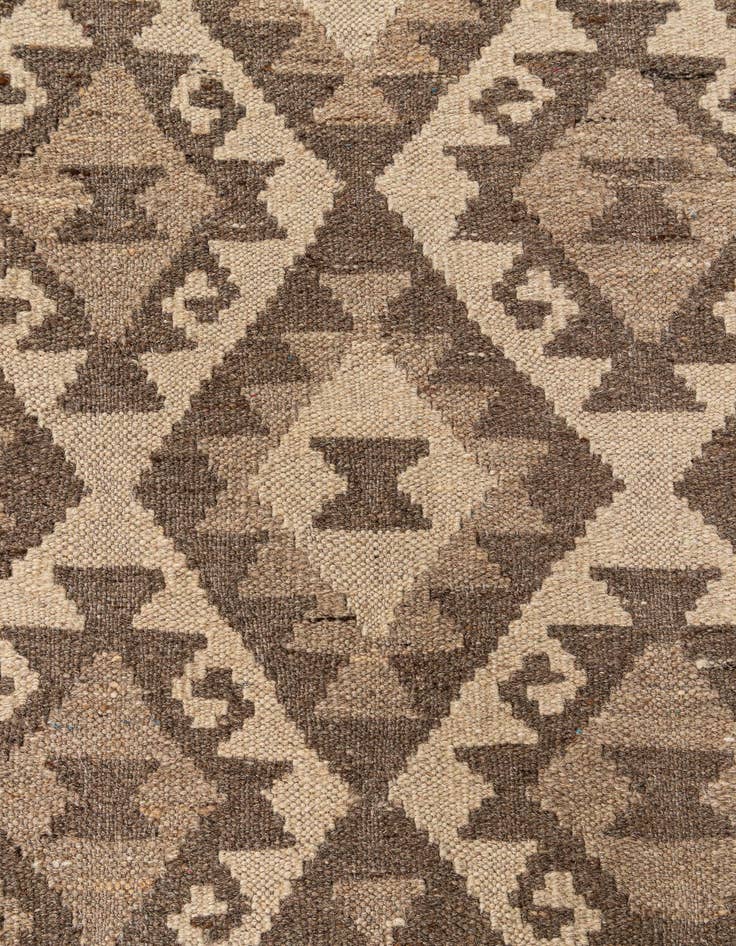 Detail image of 6' 11 x 9' 9  Hand Woven Kilim Maymana Wool Rug