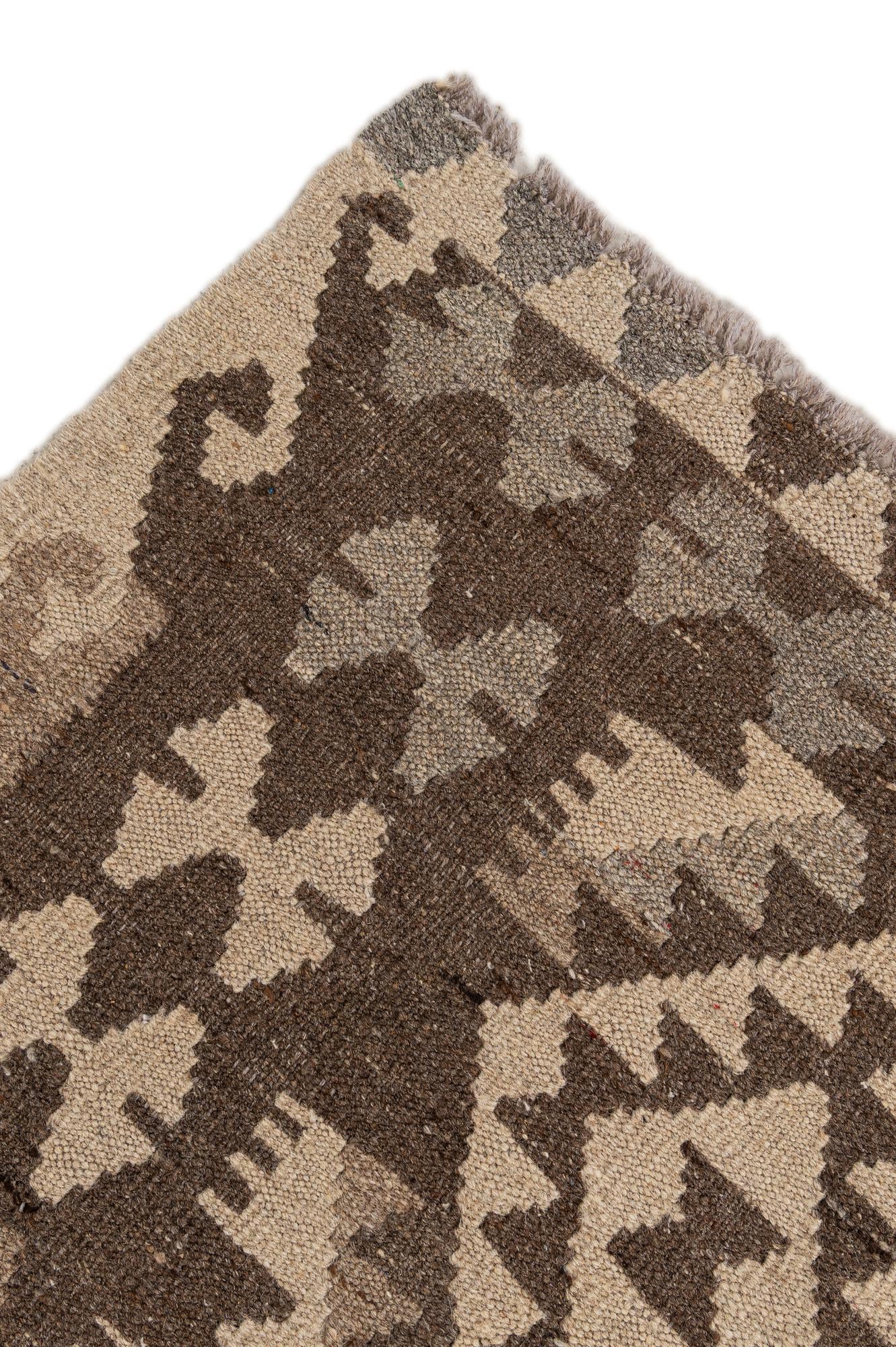 6' 11 x 9' 9 Hand Woven Kilim Maymana Wool Rug