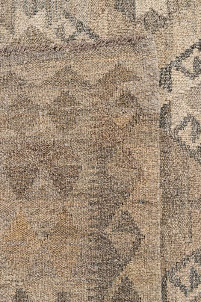 6' 10 x 9' 10 Hand Woven Kilim Maymana Wool Rug