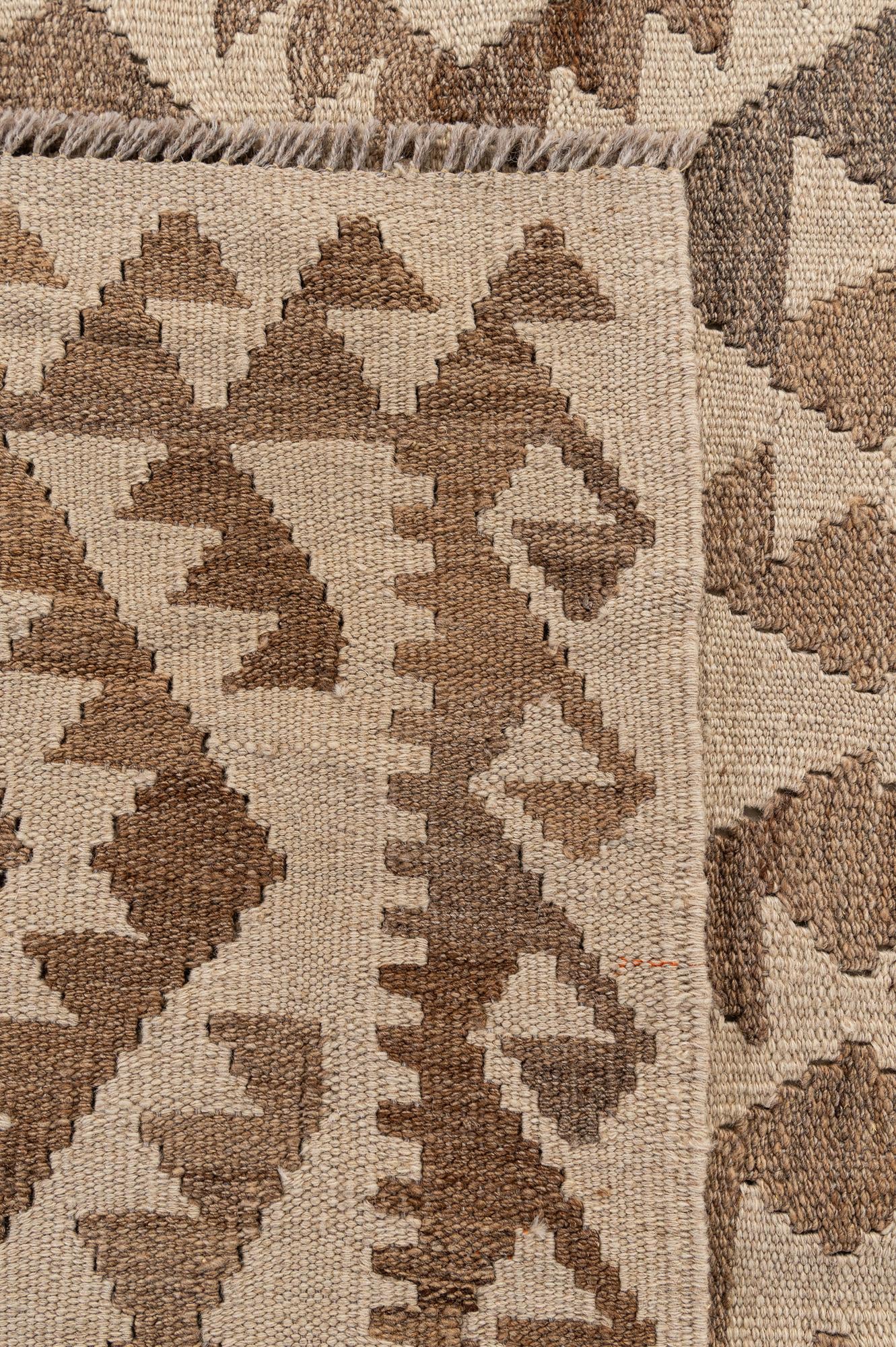 7' 1 x 9' 8 Hand Woven Kilim Maymana Wool Rug