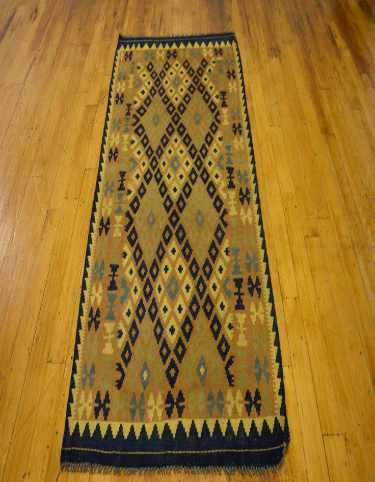 Detail image of 3' 3 x 6' 5  Hand Woven Kilim Maymana Wool Rug