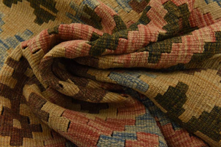 Detail image of 100cm x 190cm Hand Woven Kilim Maymana Wool Rug