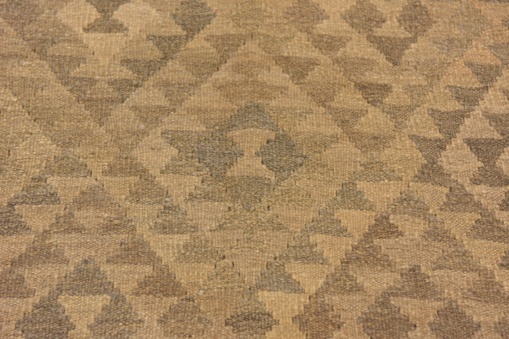 6' 5 x 10' Hand Woven Kilim Maymana Wool Rug