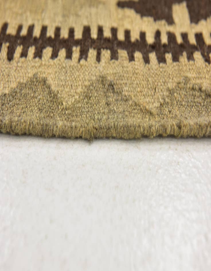 Detail image of 3' 6 x 5' 2  Hand Woven Kilim Maymana Wool Rug